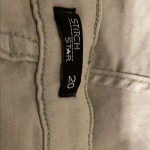 Ladies Stylish Light tan jeans